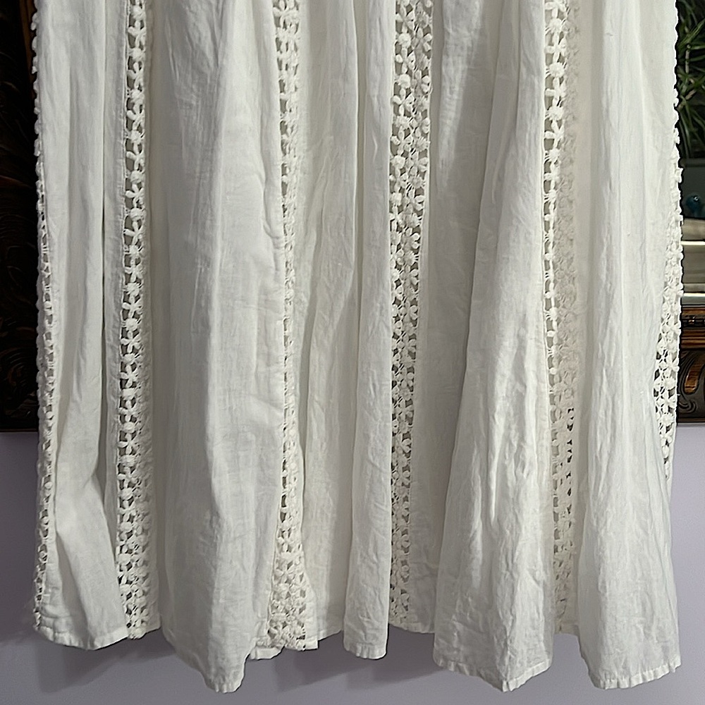 Kim Rogers White Midi Skirt with Lace Panels - Picture 3 of 8